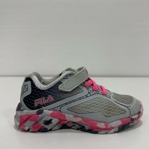 Toddler Fila Eva Sole size 7